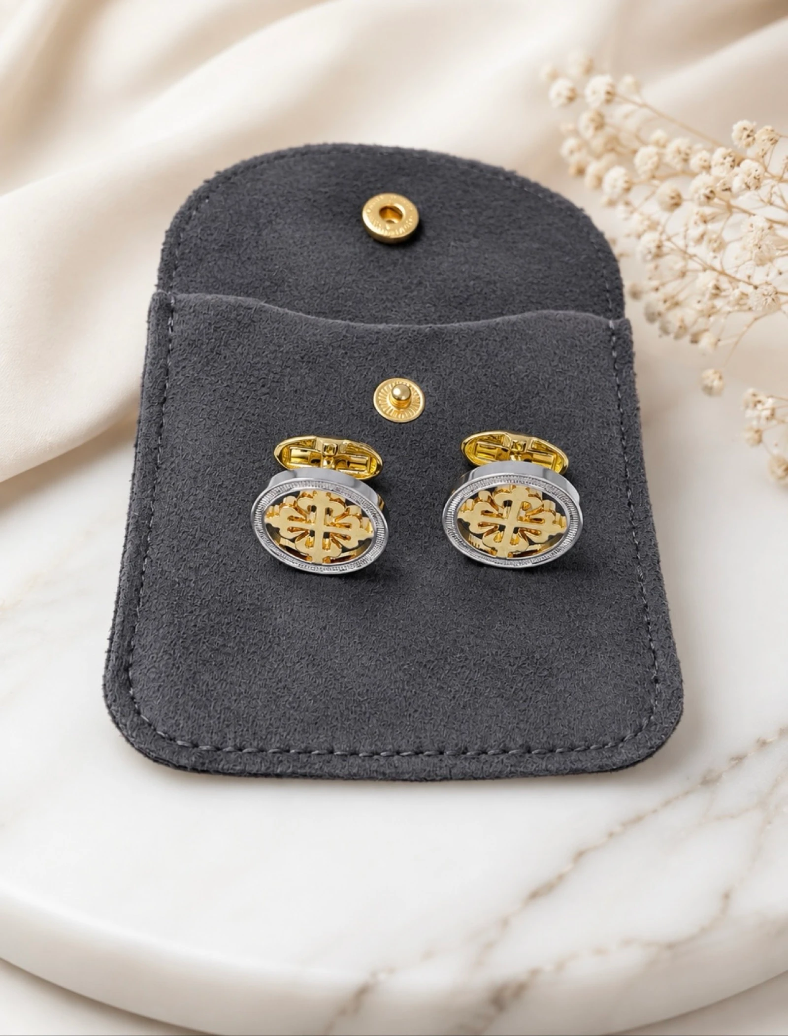 Gemelos acero con funda  – photo 3